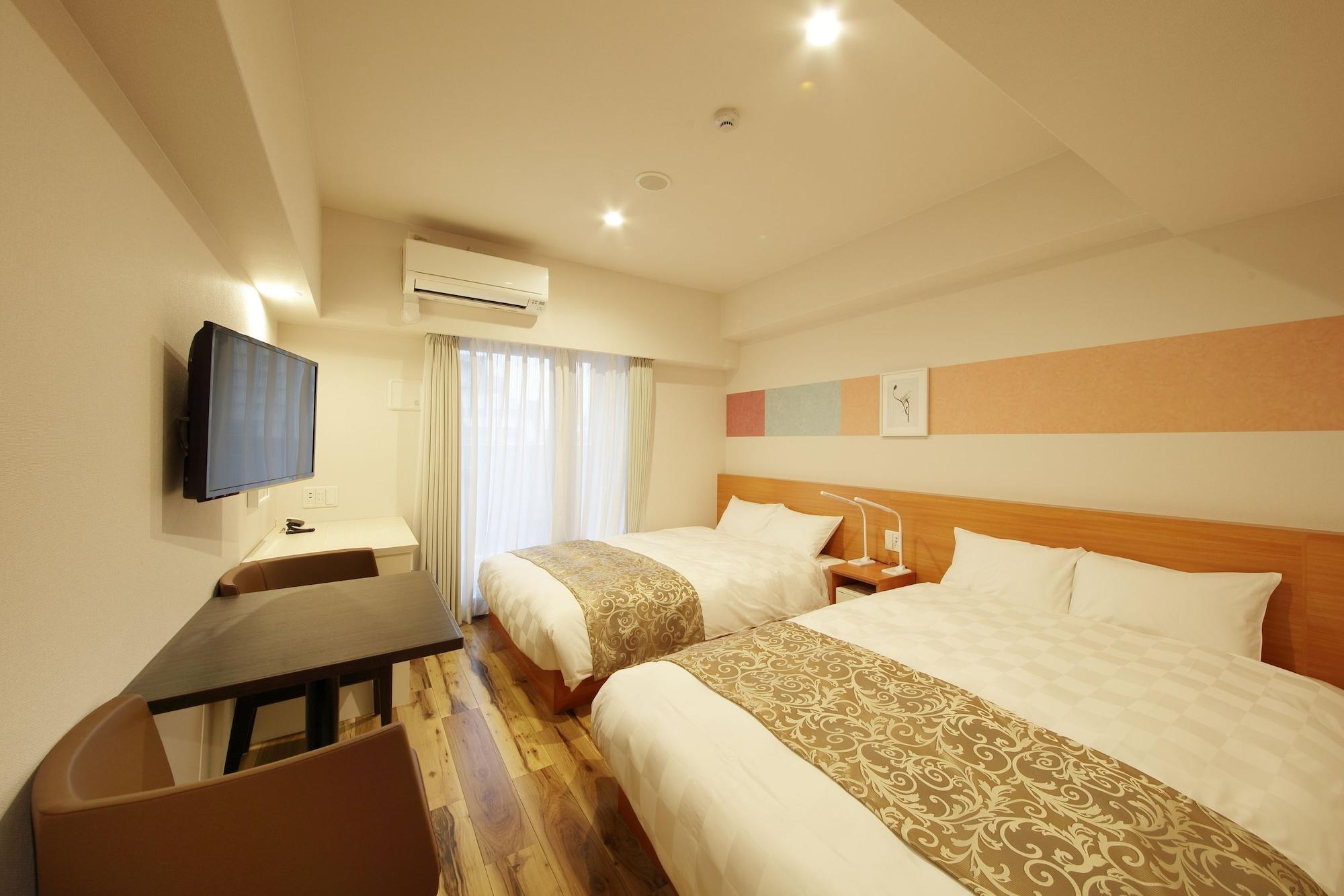 Sarasa Shinsaibashi Hotel Ōsaka